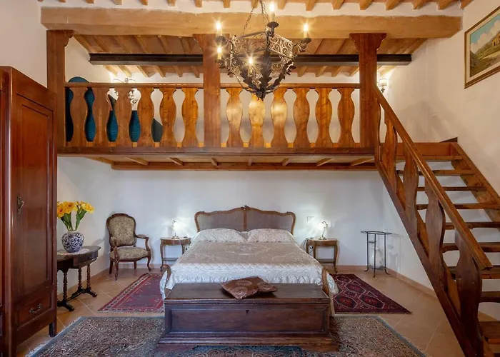 Stile Toscano In דירה Fauglia