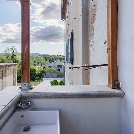 Appartement Stile Toscano In Fauglia